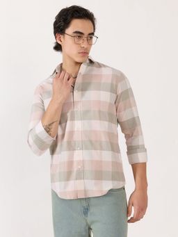 Espanshe - Men Pink Checks Casual Shirt
