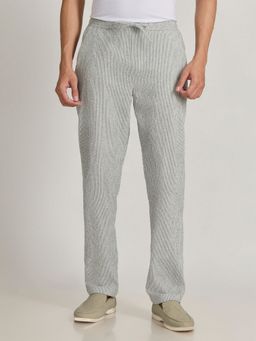 Espanshe - Men Green Polyester Blend Stripes Straight Trouser