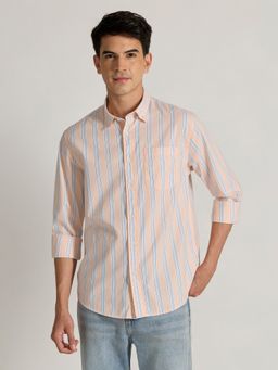Espanshe - Men Peach Stripes Casual Shirt