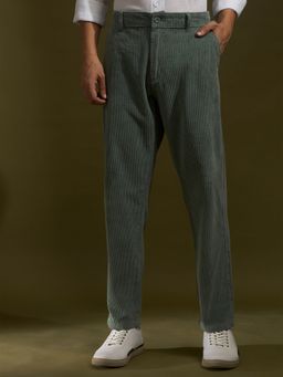 Espanshe - Men Green Cotton Solid Slim Trouser