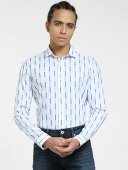 Jack & Jones - White Striped Full Sleeves Shirt