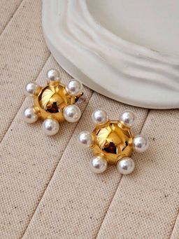 TAAHIRA JEWELLERY - 18K Gold Plated Round Shaped Pearl Earrings