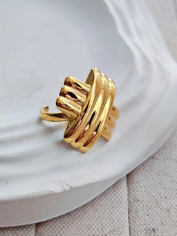 TAAHIRA JEWELLERY - 18K Gold Plated Cross Statement Ring