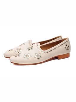 SHUTIQ - Avsar Ivory Juttis