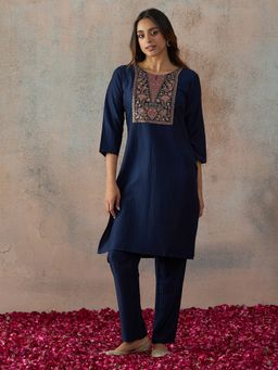 HRITIKA - Women Hritika Navy Blue Silk Blend Crinkle Weaving Kurta with Pant