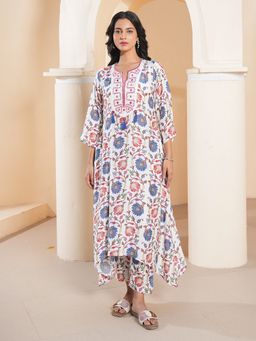 Indisangam - Women Blue Floral Dori Embroidered Muslin Kurta and Pant