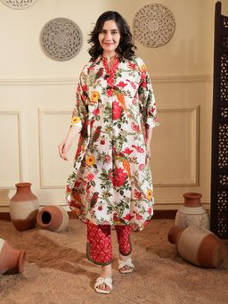 Indisangam - Women Red Jungle Print Cotton Kurta and Pant