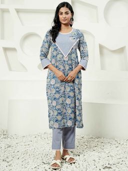 Indisangam - Women Blue Floral Printed A-Line Cotton Kurta and Pant