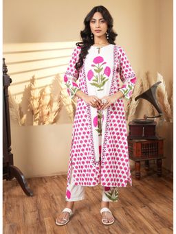 Indisangam - Women Pink Floral Printed Cotton Kurta and Pant