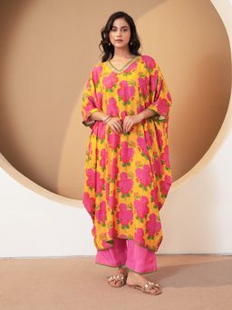 Indisangam - Women Yellow Floral Printed Muslin Kurta and Pant