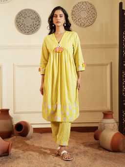 Indisangam - Women Yellow Palm Stripe Cotton Kurta and Pant