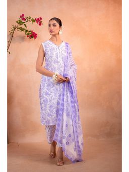 Juniper - Women Purple Whisper Floral Kurta WIth Pant And Dupatta