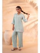Green color option, Sold out, Currently selected