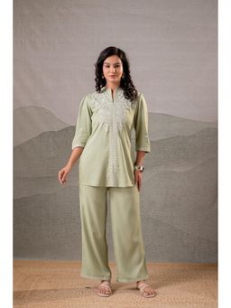 Juniper - Women Pistachio Bloom Sage Green Embroidered Kurta With Pant