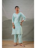 Green color option, Sold out, Currently selected