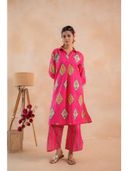 Pink color option, Currently selected