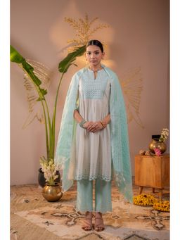 Juniper - Women Blue Embroidered Kurta With Pant And Dupatta