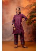 Maroon color option, Sold out