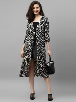 Deebaco - Black Printed Women Shrug