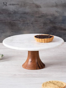 Nestroots - Kate Marble Cake Stand