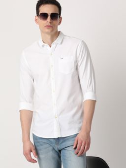 Wrangler - Men Regular Solid White Shirt