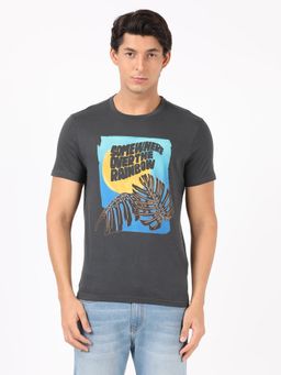 Wrangler - Men Dark Grey Graphic Regular Fit T-Shirt