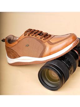 BUCKAROO - Kaz Crust + Suede + Mesh Tan Sneakers