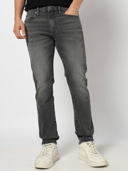 GAP - Men's Slim Mid Rise Jeans