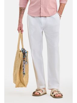 Snitch - White Solid Relaxed Casual Trouser for Men