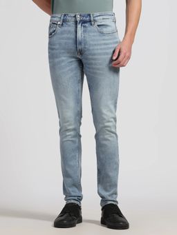 Calvin Klein - Light-Wash Skinny Fit Mid Rise Jeans