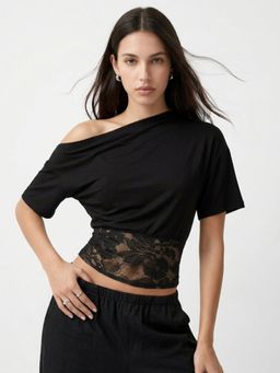 Outzidr - Black Solid Fitted Top