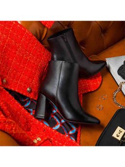 Saint G - Black Leather Ankle Boots