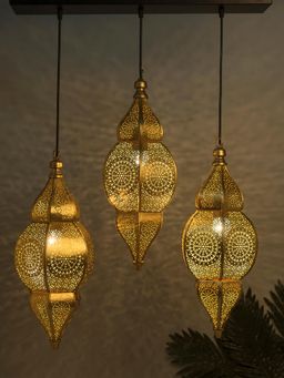 Homesake - Linear Chandelier Nargis Moroccan Gold Light