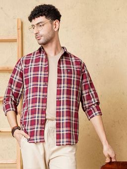 The Indian Garage Co - Men Slim Fit Checkered Full Sleeves Spread Collar Casual Shirt Maroon