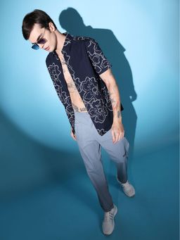 The Indian Garage Co - Men Slim Fit Half Sleeves Cutaway Collar Casual Shirt Navy Blue