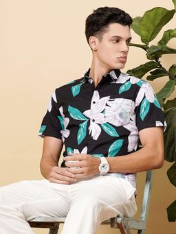 The Indian Garage Co - Men Slim Fit Tropical Half Sleeves Spread Collar Resort Wear Shirt Black