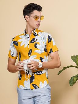 The Indian Garage Co - Men Slim Fit Tropical Half Sleeves Spread Collar Resort Wear Shirt Yellow