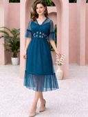 Teal color option, Currently selected