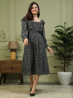 Oxolloxo - Black Ruffle Detail Long Bell Sleeve Midi Dress