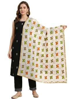 MUFFLY - White Phulkari Embroidered Dupatta with Golden Tape Border Dupatta