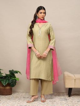 Garden VARELI - Women’s Pink Silk Blend Ethnic Printed Kurta With Pant And Dupatta