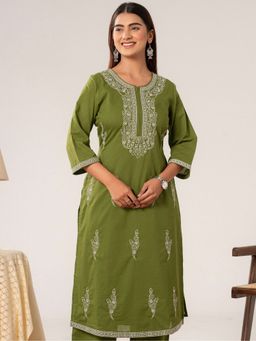 ARAMYA - Women Green Soft Cotton Straight Solid Kurta