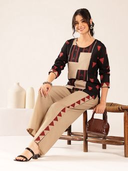 Vbuyz - Women'S Black Geometric A-Line Cotton Stitched Kurta With Pant
