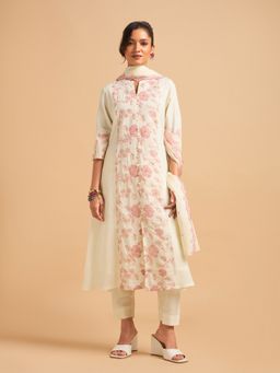 VISMAY - Women Vory Pure Cotton Plain Flared Kurti