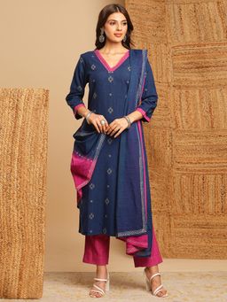 Kami Kubi - Purple Dobby V Neck Minimal Hand Embroidered Kurta with Pant and Dupatta (Set of 3)