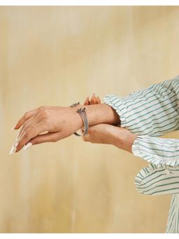 Fabindia - Black Silver Adjustable Kada