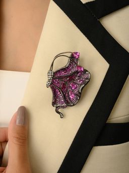 METALM - Antique Butterfly Brooch In 925 Silver With Pink And White Cz Diamonds