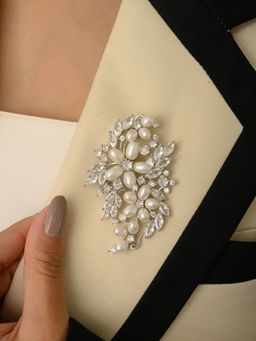 METALM - 925 Silver White Gold Floral Pearl Brooch For Blazers And Sarees