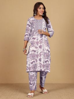 KSUT - Purple Women Purple Floral Kurta with Pant