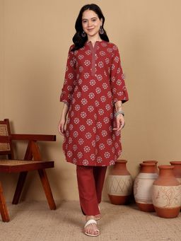 KSUT - Maroon Women Maroon Printed Kurta with Pant